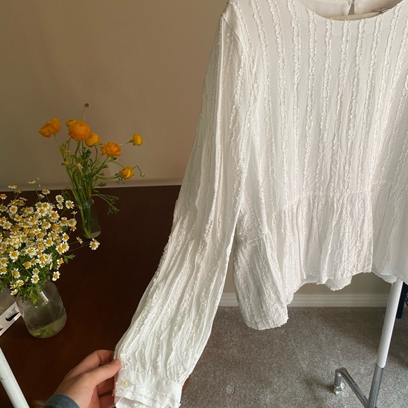 Loft Blouse - Picture 3 of 6